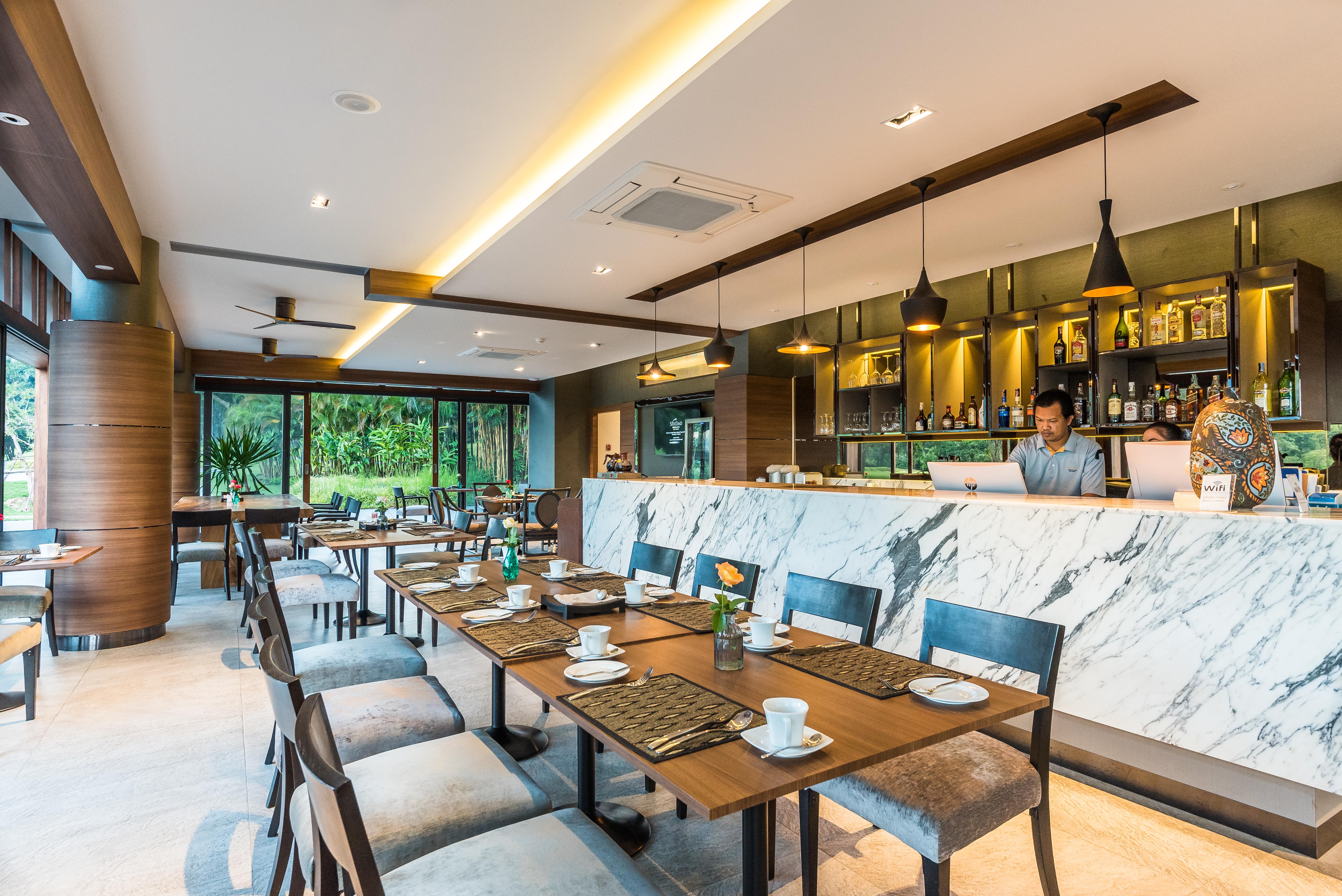 Chatrium Golf Resort Soi Dao Chanthaburi Ban Thap Sai Exteriör bild