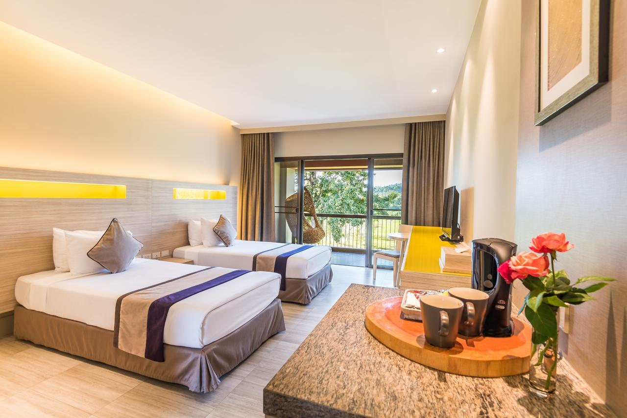 Chatrium Golf Resort Soi Dao Chanthaburi Ban Thap Sai Exteriör bild